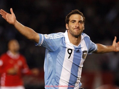 足球直播-CBA表现突出的优秀球员技术风格盘点